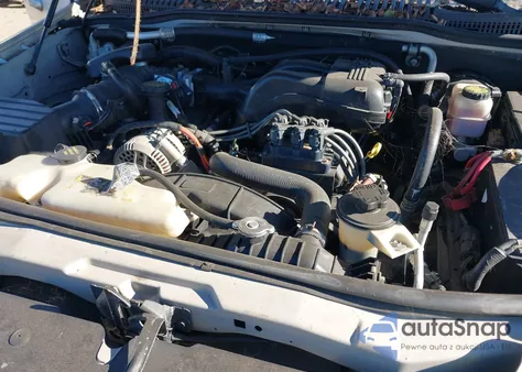 2008 Ford Explorer Xlt из США, поврежденный, VIN 1FMEU63E08UA67833